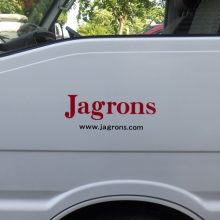 マツダボンゴブローニーバンにJagronsロゴ装着！！